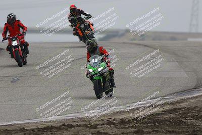 media/Nov-29-2025-TrackDaz (Sat) [[10ae2d9bce]]/B Group/Session 3 (Outside Grapevine)/